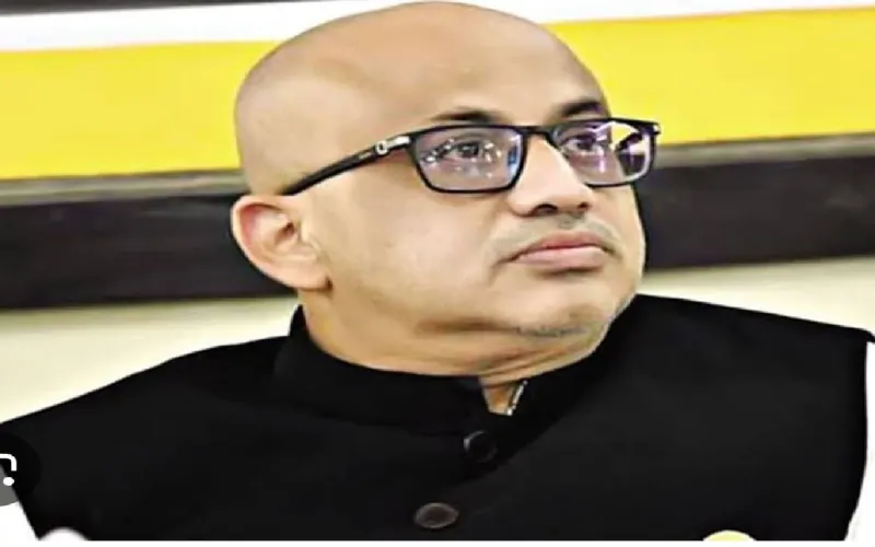 জিয়া পরিবার নিয়ে কুটুক্তি : সাবেক প্রতিমন্ত্রী ডা. মুরাদ হাসানের বিরুদ্ধে গ্রেফতারী পরোয়ানা