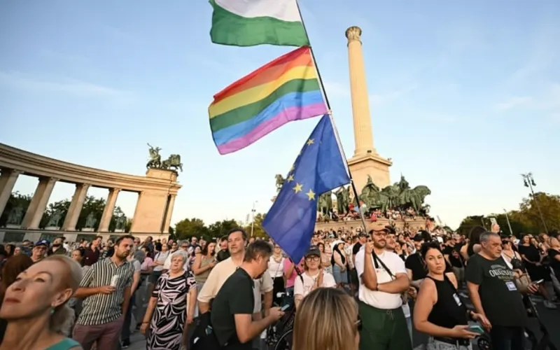 দুর্নীতির বিরুদ্ধে উত্তাল ফিলিপাইন