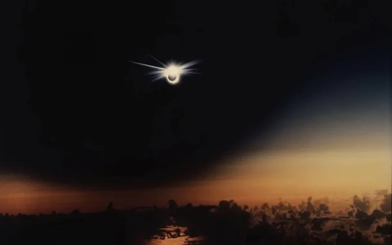 ২০২৬ সালে যেদিন দিনের বেলায় অন্ধকার নেমে আসবে: পূর্ণগ্রাস সূর্যগ্রহণ